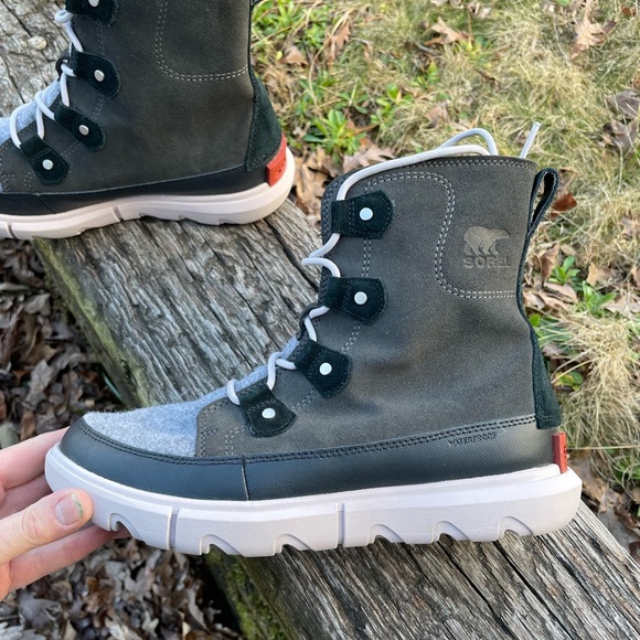Sorel Explorer Joan ll Waterproof Leather Boots Size 10 - Picture 1 of 11